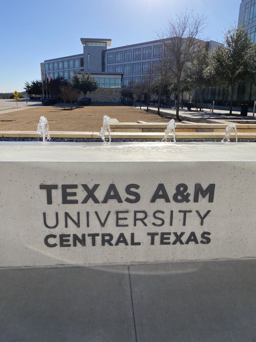 afcstem's tweet photo. Where is @armyfutures #STEM Outreach &amp; Engagement today? TAMU Central &amp; OTC Career Exploration Day... looking for the right talent for our #Summer2020 Internships https://t.co/z9TQ8TRdWA