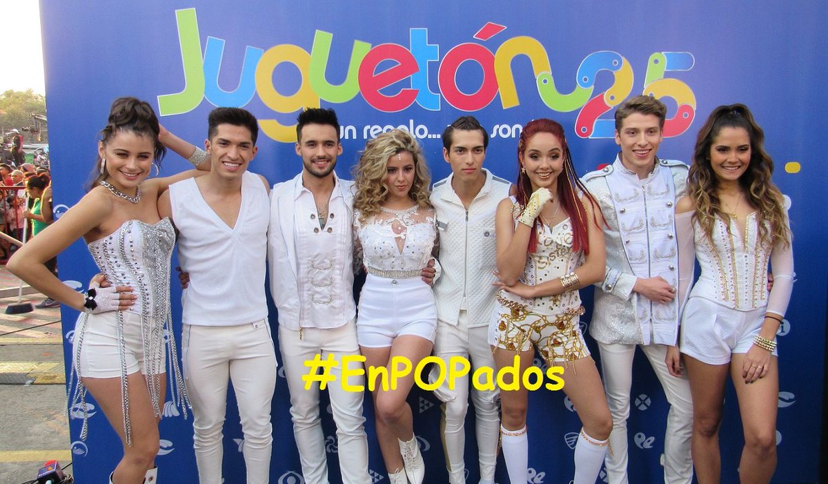 EnPOPados's tweet photo. 📹 VIDEO #EnPOPados 📹 @gblioficial en el #Jugueton25 cantan 1.- #LaVentanita: https://t.co/yQZL1O1Yl1 2.- #Banana: https://t.co/Yhl2WhtrQk #GBLI #Garibaldi @charlylopezgar @JJPRESENTA 👏👏👏 #UnRegaloUnaSonrisa https://t.co/xLAezc3tw7