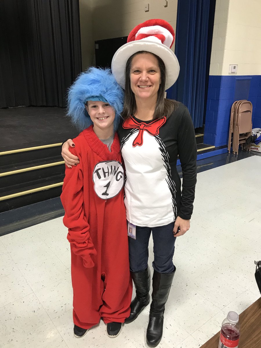 BCSDKidder's tweet photo. Resolutions Spirit Week at Kidder. Today we resolve to read more! #BrunswickPRIDE #KidderPRIDE #ReadingRocks #ResolveToReadMore #HelloLiteracy @hellojenjones https://t.co/UvfLseZe1L
