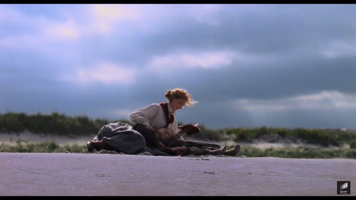 TheAnness's tweet photo. Little Women น่ารักมาก ดูแล้วรู้สึกชีวิตได้รับการฮีลขึ้นมาหลายระดับ โทนหนังน่ารักอบอุ่น ชอบการได้เห็นตัวละครและความสัมพันธ์ของตัวละครเติบโตไปพร้อมๆ กัน ความผู้หญิงและความรักต่างๆ Ronan เล่นเป็นธรรมชาติมาก ไม่ผิดหวังเลยที่เกรต้ากำกับเรื่องนี้ 💛 https://t.co/2Qc1GXU746