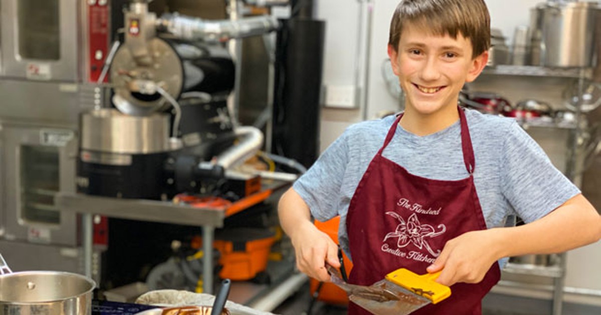 sourceweekly's tweet image. CHOW—French macaron class leads local kid to Food Network show 👨‍🍳 bit.ly/2rNYV6l