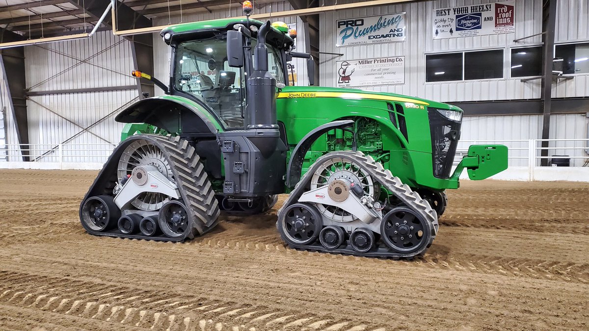fultojp's tweet photo. #PrecisionU20 demo coming together! Pretty cool. #CompactIntel #agtech https://t.co/qYhJEnPY7W