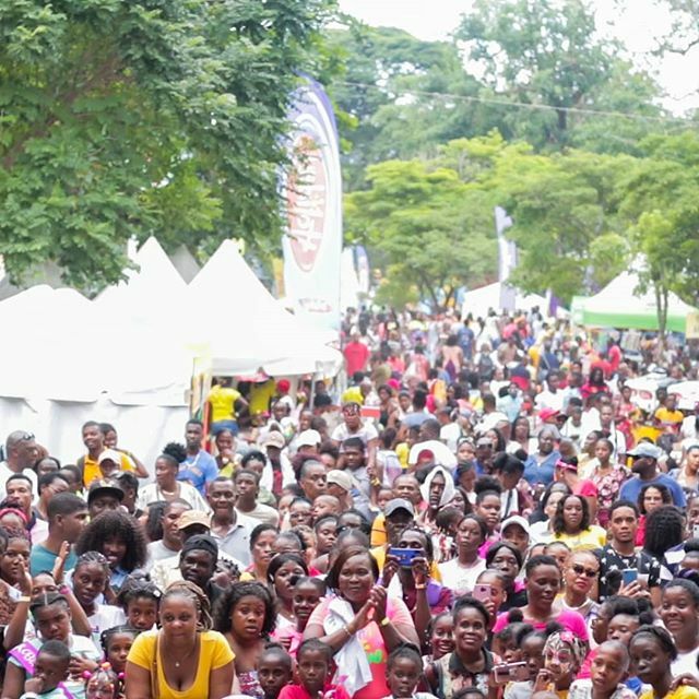 FunfestJa's tweet photo. 💞We love bringing families together!💞 Click LIKE if you see yourself in the crowd ! #Funfest2020 #FunfestNewYear #NewExperience #NewMemories #FunCyaDun https://t.co/Bh1WaCwuoK