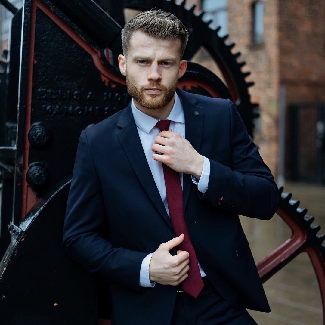 AvailLondon's tweet photo. Work wear goals 🔥👔

Shop our new collection with @ASOS_Menswear and @dobellclothing

#menswear #workwear #suitup https://t.co/VhjKptZf8d