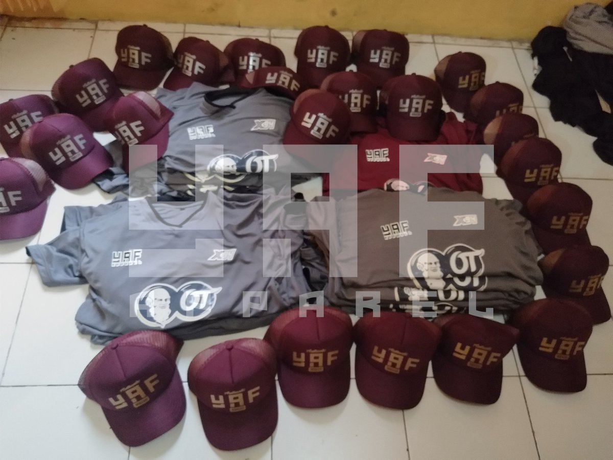 YAF_APPAREL's tweet photo. Jersey sepak bola atau futsal juga bisa!!!! 
Alamat : perum sindangkasih baru blok H gang paling ujung
HP : 081223913676
#support #products #localproduct #majalengka #YAF #infomjl #infomajalengka #BesokSenin https://t.co/3dAphVyhM1 https://t.co/aKYrAVaUF6