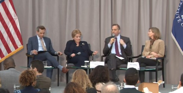 JAndersonRoland's tweet photo. Happening now at @USIP! "Understanding the Strategic Context for Strengthening Governance in Fragile States" w/ @madeleine @NDI @NDIWomen @AmbDMitchell @nancylindborg @nickschifrin @NewsHour @WomenDeliver #PoliticsofFragility @acalfas https://t.co/6dqSCXLvYL