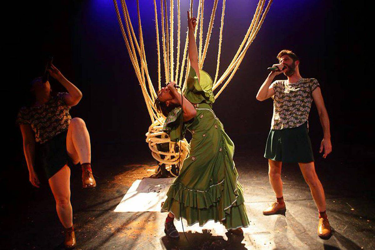TeatreElMusical's tweet photo. ✅ Este mes de gener arriba la creativitat, els paisatges sonors i la fantasia lorquiana del cicle Escena Diversa a La Mutant i al TEM.

📍Del 26 al 30 de gener: Federico.

#TEM #programacioTEM #valencia #programacióinfantil #infantil #Escenadiversa https://t.co/b99zgE6Bap