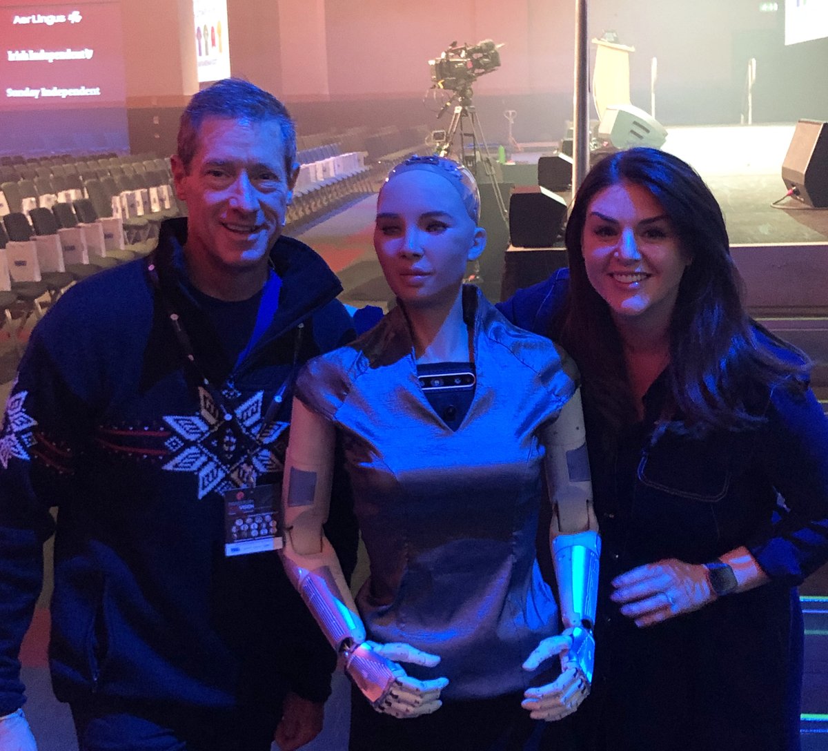 dmscott's tweet photo. At soundcheck for @PendulumSummit I had to wait for “Sophia” a Most Sophisticated Humanoid Robot to finish her rehearsal before I could get on. I’m with event emcee @SileSeoige who is most certainly *not* a cyborg. #pendulumsummit https://t.co/3Wnmzfnbps