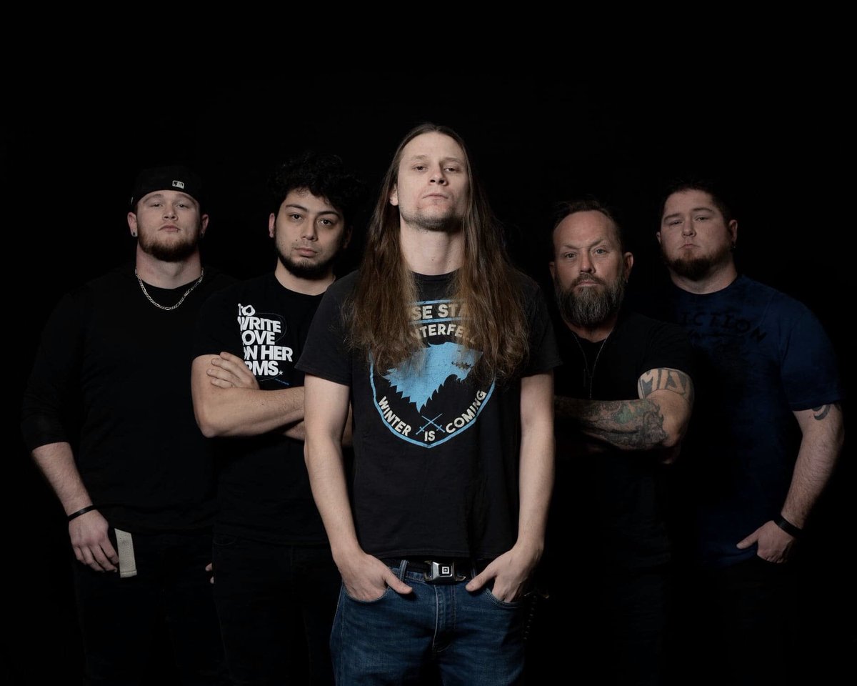 RHtx_Official's tweet photo. 2020 promo photos!
Show announcements this week 🤘
#renderedheartless #2020 https://t.co/nfQjkBJaug