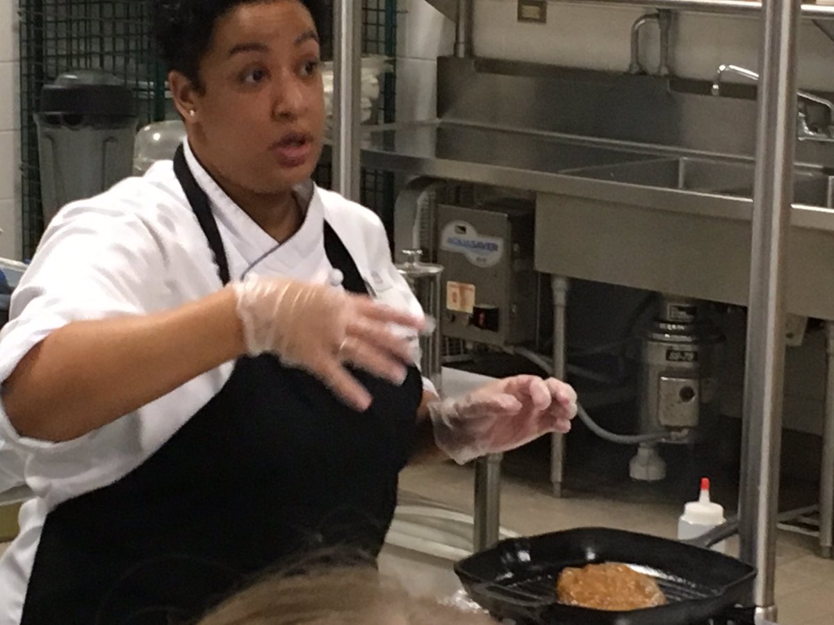 lhsbackburner's tweet photo. Great way to start off a delicious new semester...Inspiration from Johnson &amp; Wales very own Chef Marnique. Today’s tasting: Korean marinated Flat Iron Steak with Gochujang Crema and Mango and Pear Salsa! @HaysCISDCTE @PizanaMarco @rbough @zunigak13 https://t.co/gVPHW7jy7p
