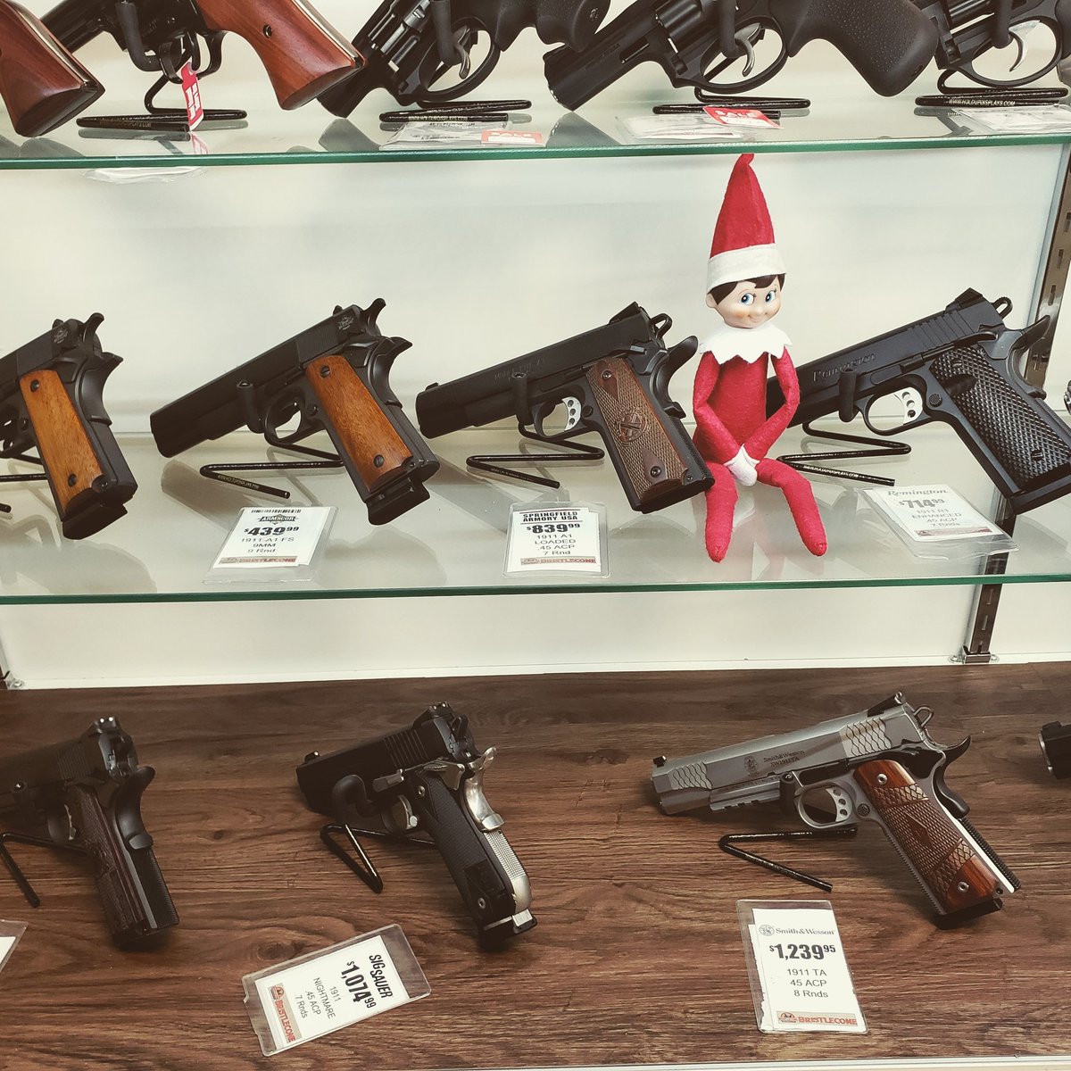 BConeShooting's tweet photo. Did Santa bring you a pistol? Get started on the right foot with Bristlecone’s Intro to Pistol class. Learn the most important aspects of owning and safely operating a handgun, plus 2 hours of instructional range drills. 303.985.0989 to register. #gettrained #bstrc https://t.co/nz2WbL2sg5