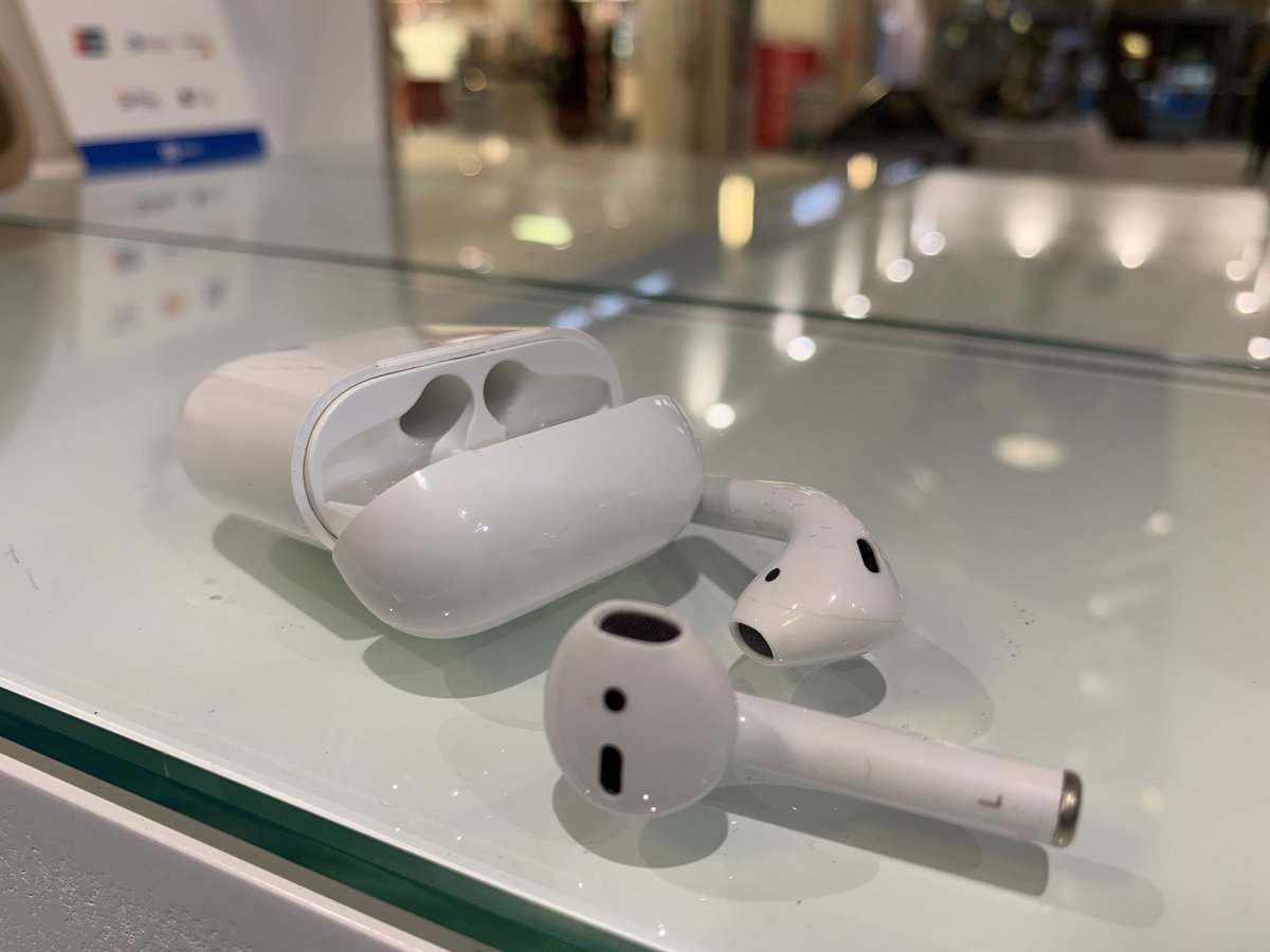 Midleton_IT's tweet image. 🎧 EARPODS IN STOCK! 🎧

Back by popular demand! 

People went crazy for our earpods so we got plenty back in stock!

Starting at only €35! 

Pop into us in Market Green to grab yourself a pair!

➡️ MidletonIT.ie ⬅️