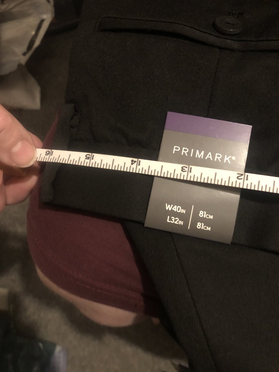 Thanks for that <a href="/Primark/">Primark</a> these were suppose to be a 40in waste. Not a 32 😡 &amp; I bought I size bigger too. What am I gonna wear to work tomorrow 😡😡 #primark #wrongsize #wishfullthinking