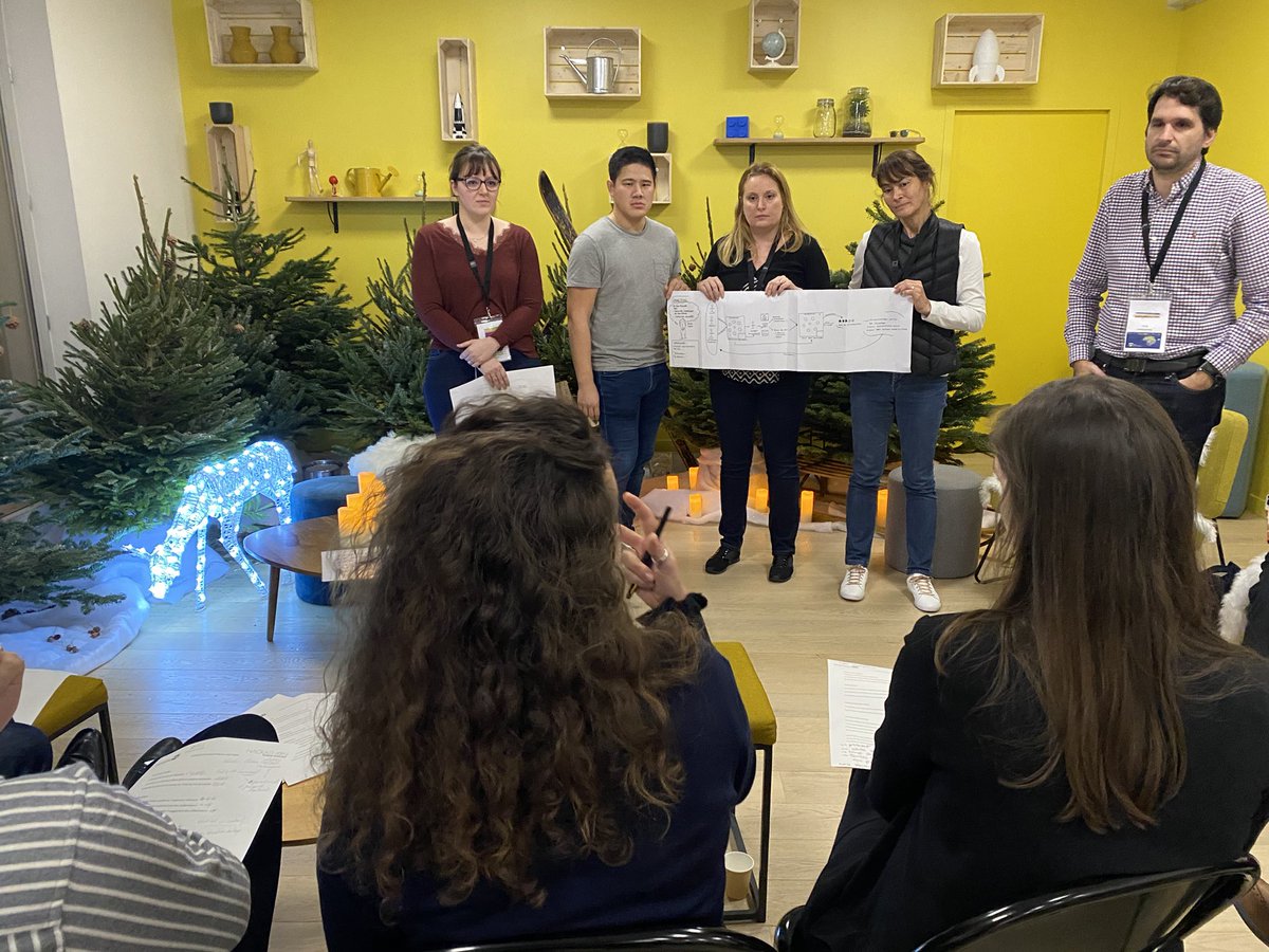 C’est l’heure des jury crash-test pour les participants. Ils ont encore 24h pour affiner, confirmer voir pivoter. Demain place au prototypage et à l’entraînement au pitch. Jury final : demain à 18h !