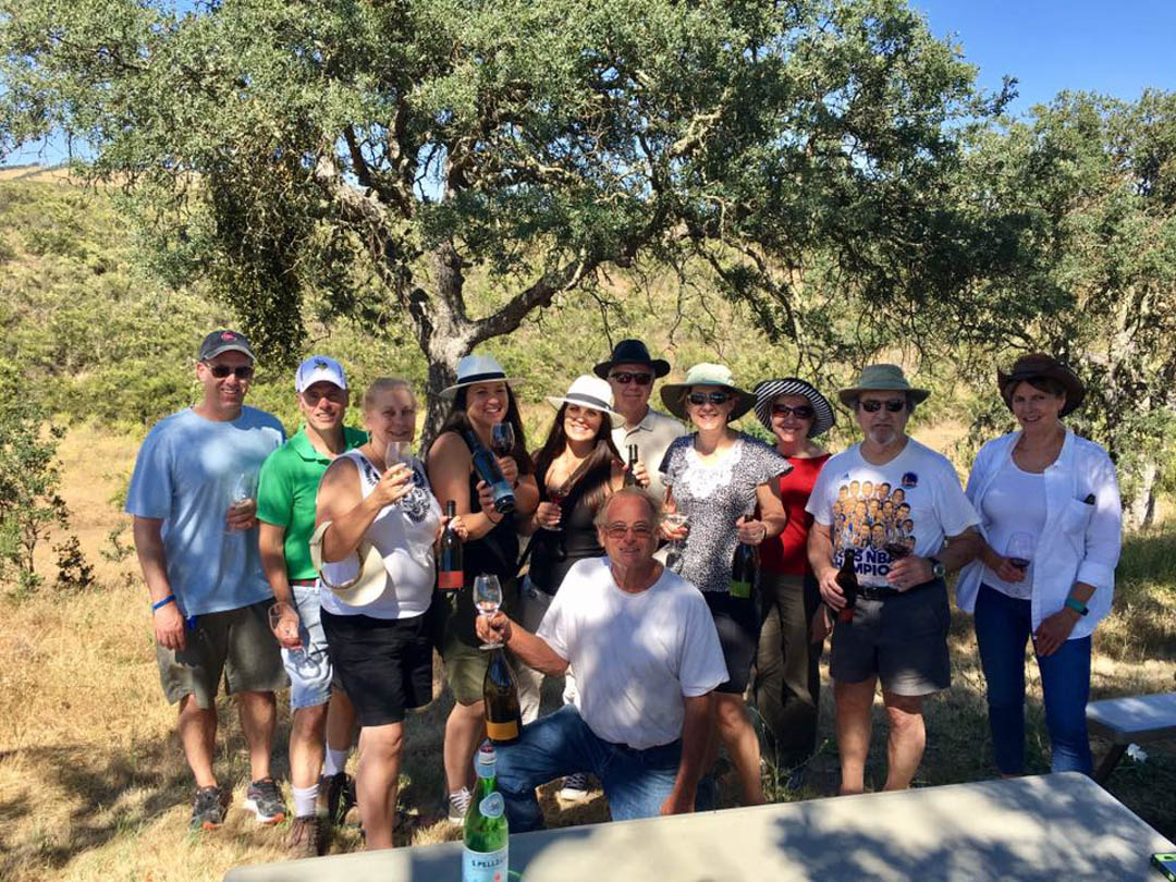 MichaudVineyard's tweet photo. There is nothing more #satisfying than seeing the #community you serve give back in the form of #support and #trust. #Thankyou to all our previous #customers for #choosingus. Give Us A Call at # (408) 831-7729 today! #Winery #Wine #WineTastings #Soleda ... https://t.co/GQEoQZkFS9 https://t.co/dO9fZPEafK