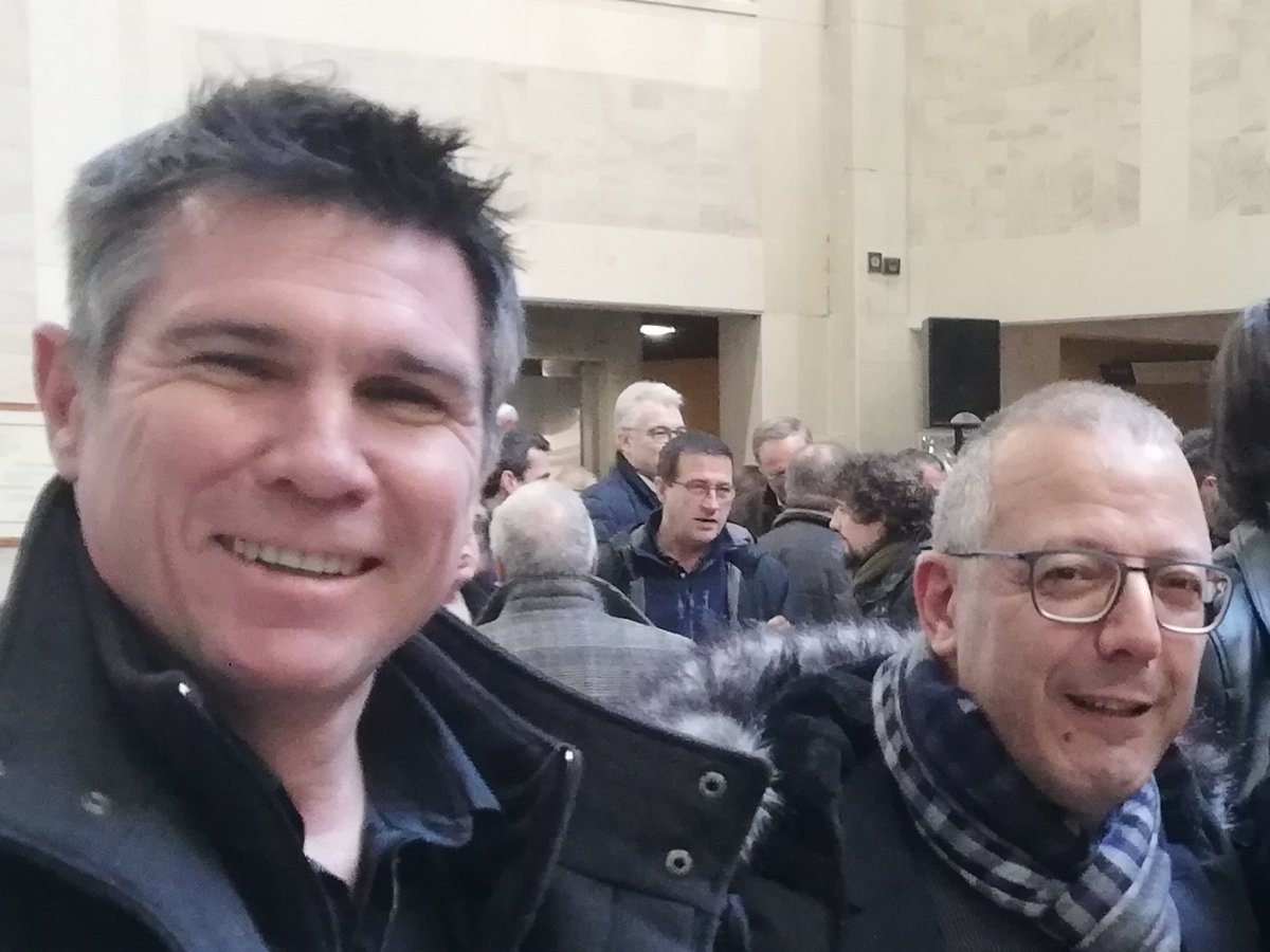 DjamelBoufime's tweet photo. Merci à #FrédéricSort et son équipe pour l'accueil et l'excellente journée passée en boutique de Dunkerque au service de nos clients. @OrangeHDF #usagesnum https://t.co/syP2BMdCC4