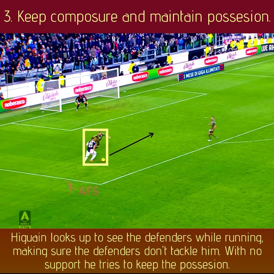 afsfootball's tweet photo. Use the through pass to get your teammate into the dangerous attacking area of the opponent and create a goal scoring or a shooting opportunity.
.⠀
.⠀
#football #coaching #footballcoach #soccercoach #throughpass #freestylefootball #youthfootball #footballtactics #pressing https://t.co/lF7gn9fkTt
