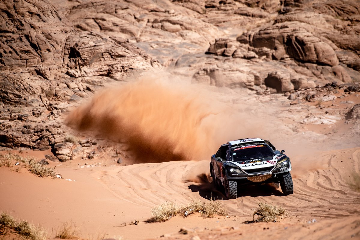 PH__Sport's tweet photo. That’s #Dakar2020 Stage 3 done and dusted! ✅

Unfortunately, @khalidbinfaisal and @PANSERIX had to retire after rolling several times. We wish them a speedy recovery. https://t.co/fGEUI8AZPr