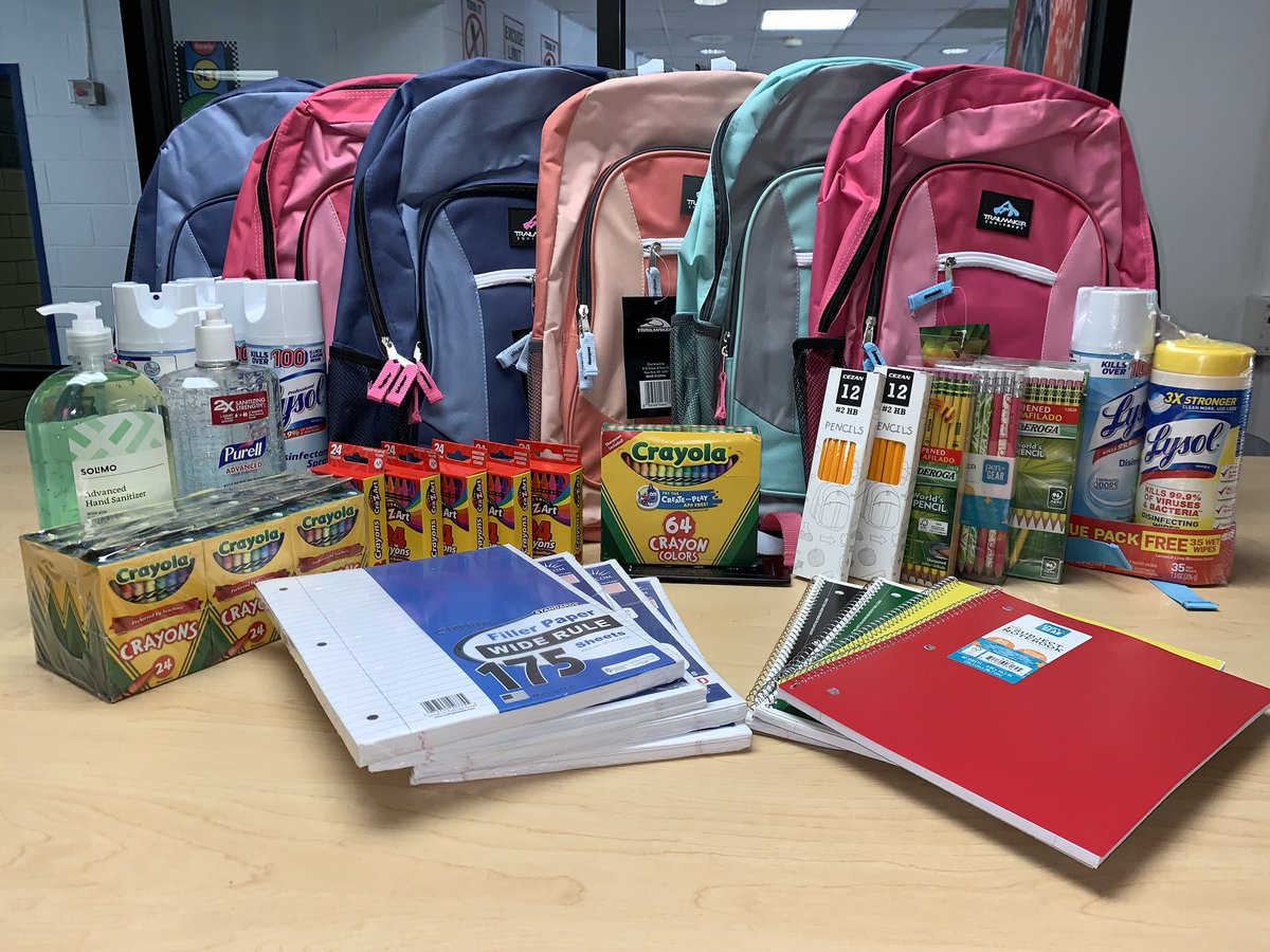 TheRISESchools's tweet photo. Thanks to the @cityofeastpoint & Mayor @deanaingraham we received 8 boxes of book bags, school supplies & much more!! It is such a pleasure to be supported by the East Point community & the leaders that govern our city!! Thanks again! Happy New Year everybody!!#AboveAllElseWeRISE https://t.co/kXQ6Sd9iBB