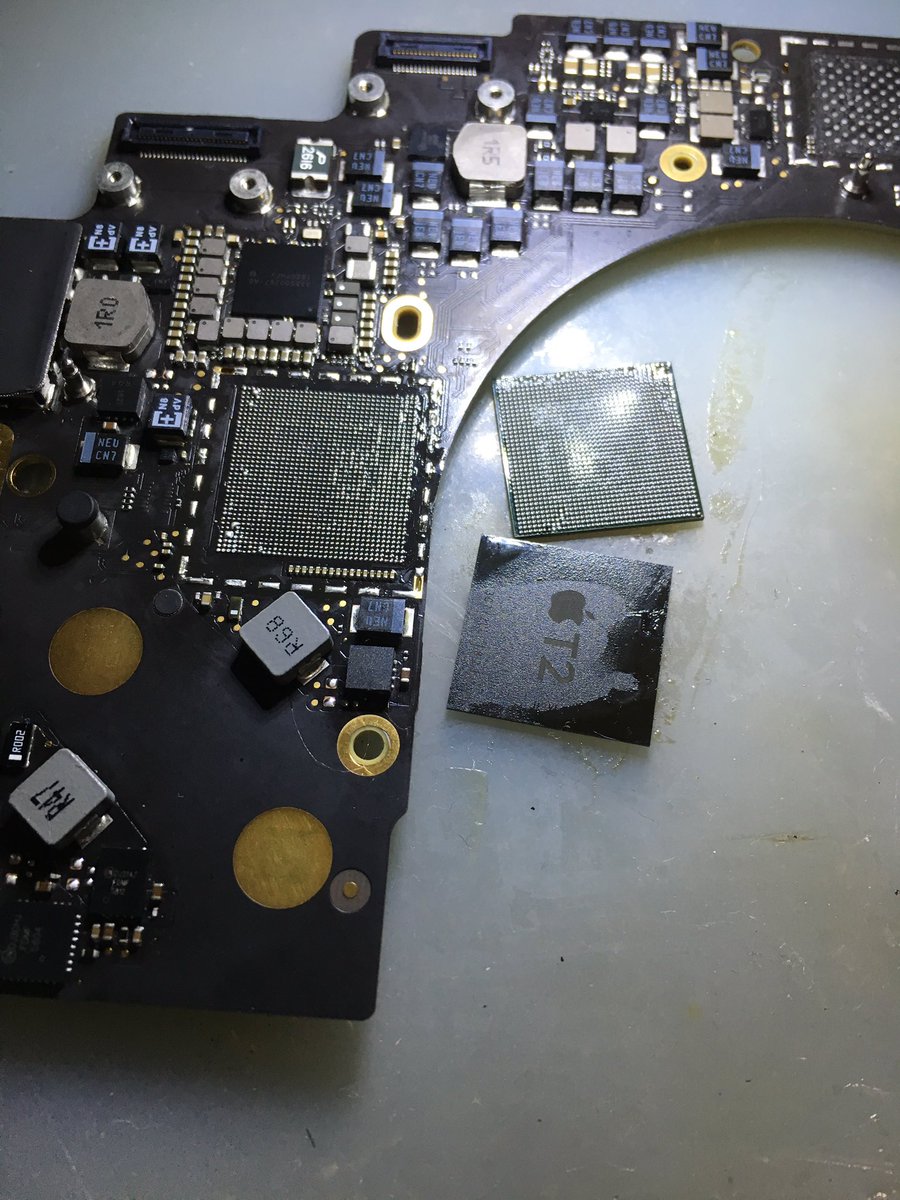 Pc修理廃人 On Twitter Macbook Pro 13 Touch Bar A1989 2018から壊れたapple T2 セキュリティチップ剥がしてみた Ramと本体で二層になってるのとbgaのパッド的にほとんどiphoneのcpuと変わらない こんなのがアンダーフィルも無しにintel Cpuの近くで熱せられて