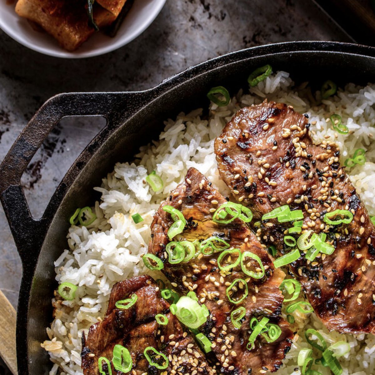 PentagonRow's tweet photo. New year, new skills! Learn how to make Korean BBQ at @Sur_La_Table. You will learn how to marinate thin strips of beef and grill them to the perfect char. Plus, practice quick-pickling cucumbers and flipping pancakes made with kimchi
https://t.co/TH9A3ShMaQ https://t.co/N3TsQktuTg
