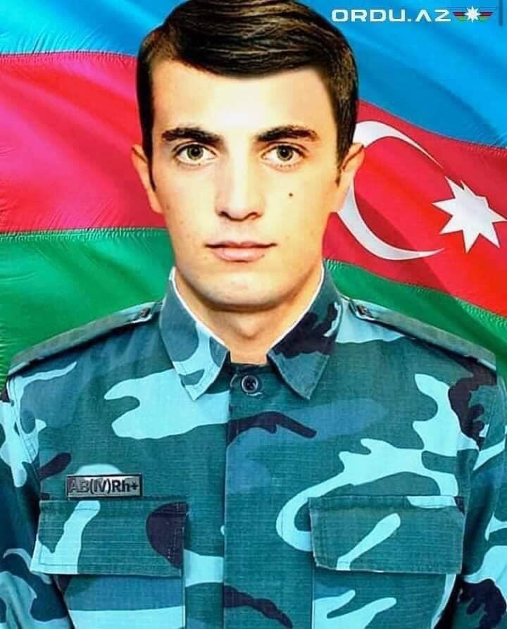 GanirePashayeva's tweet photo. 🇦🇿 Şəhidimiz var! 
Qa­zax rayonunun Quşçu Ayrım kəndi istiqamətində düşmən tərəfindən açılan snayper atəşindən sərhədçi əsgər Fərzəliyev Fərzəli Əli­mür­səl oğlu şəhid olub.
Ruhu şad olsun!Şehidimize Allahdan rehmet, ailesine sebr dileyirem. https://t.co/MwxEebWoAE