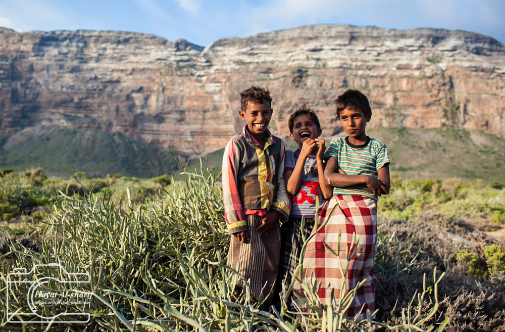HayatAlshaif's tweet photo. #Socotra Island children. 
📸 Hayat Al-Sharif https://t.co/7HJfnXwCgQ
