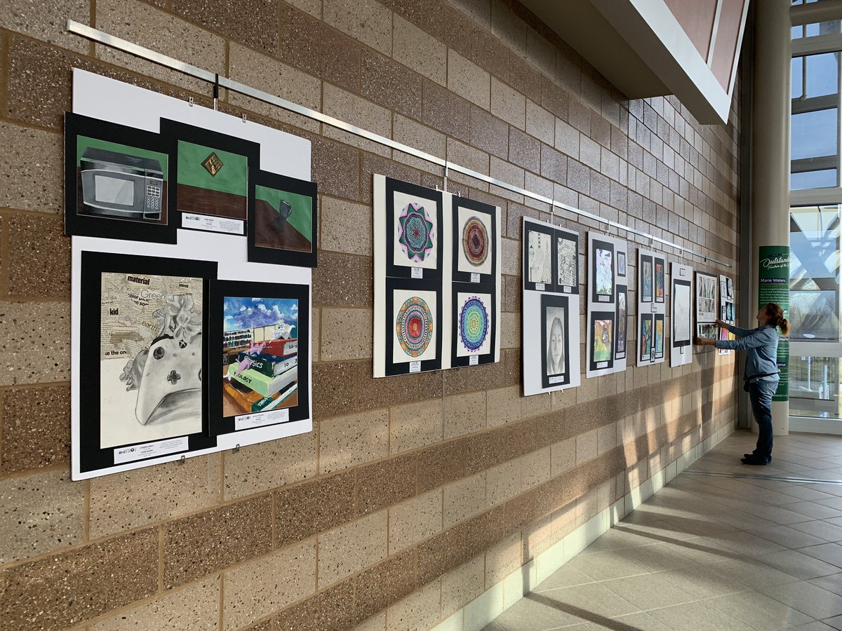 KatieHosbach's tweet photo. Another amazing OneTroy District Art Show at Oakland Schooks! Click the link to see ALL of the wonderful student work.  https://t.co/VHpjmohdA4 https://t.co/7U92DvisS6