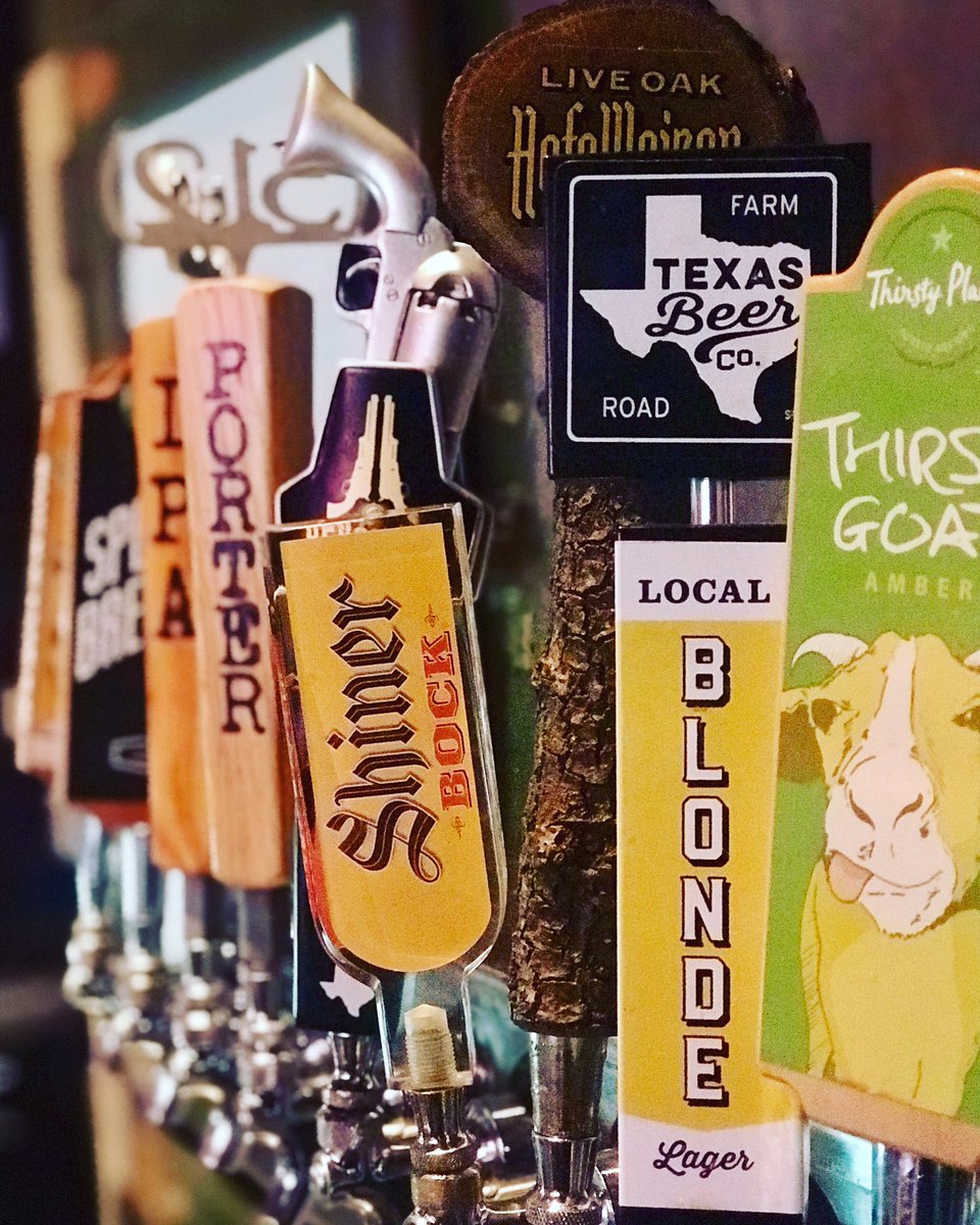 countylinelake's tweet photo. It’s Texas Tuesday! Get all your favorite drafts for $1 off all day long!
.
.
.
#texasbrews #texascraftbeer #craftbeer #happyhour #beerthirty #its5oclocksomewhere #drink #thirsty #atxeatsanddrinks #atxeats #365thingsaustin #bbq #realtexasbbq #bbqwithaview https://t.co/srs0oq3tw2