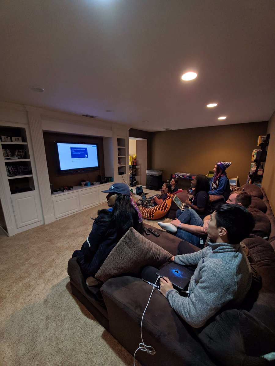 mtiote2's tweet image. #yanggang from around the country/world literally (1 from London) who came together for a campaign just off passion &amp;amp; inspiration. Most of us just met! We phonebanked, then canvassed, now off to a mock Iowa caucus! 🙌 #yangweek