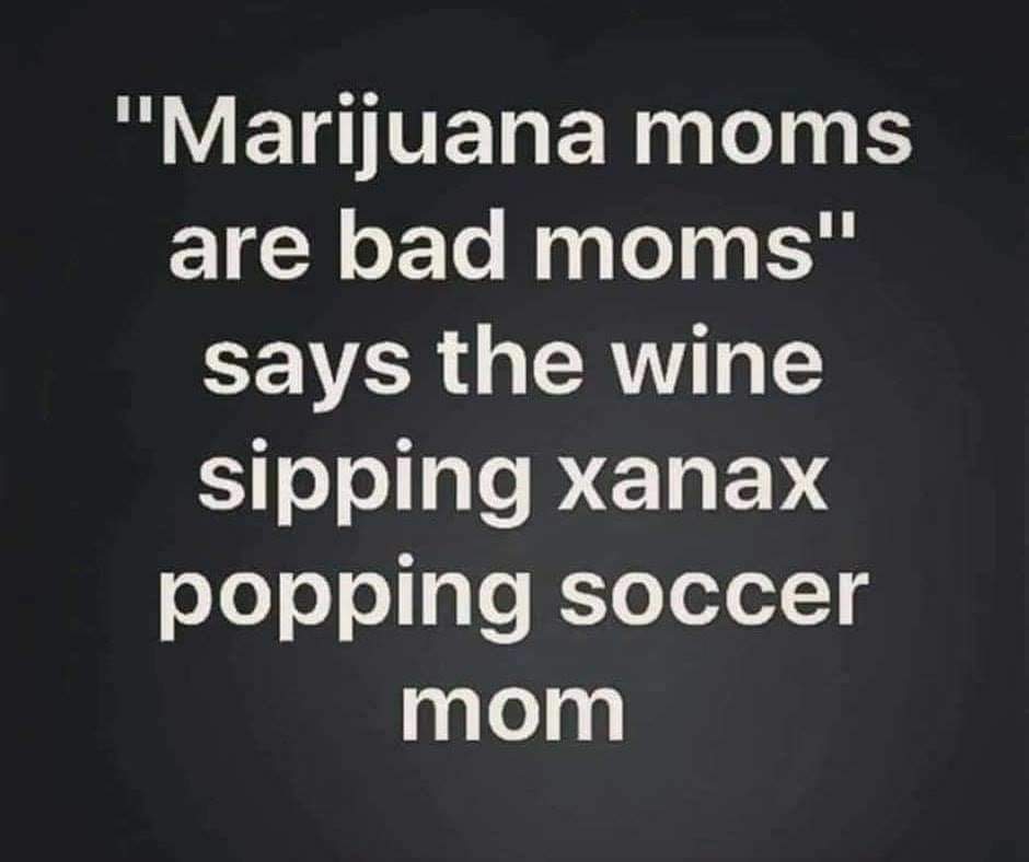 😎😎😎. @LetsGetStoned00 @NorCalStoner420 @_jena4n @CSLewisDaily @MyEpicVisions @IAmSteveHarvey @_IAmCannabis #stonerMOM #ActiveMOM #iLoveMaryJane #FyethatbitchUP @JohnLegere @rihanna @mycannagirl