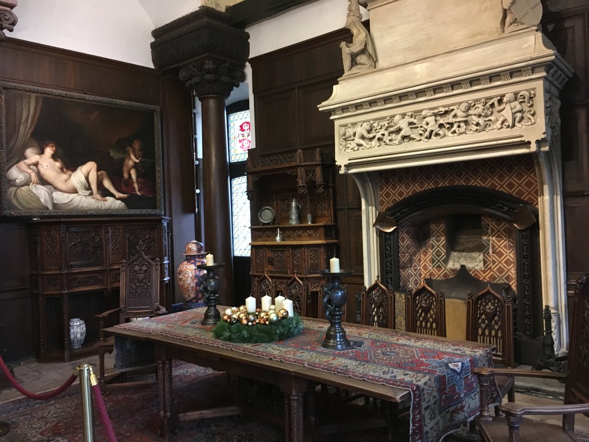 Darkflamewolf's tweet photo. We not just visited the exterior of Cochem Castle, but also the interior which was a far cry from the rubble and ruins of previous castles we had visited. #SweetDecor #ChandeliersForAges #SmallerRoomsThanAnticipated #WonderfulFireplaces #CrampedCorridors https://t.co/7njPUyy5WA