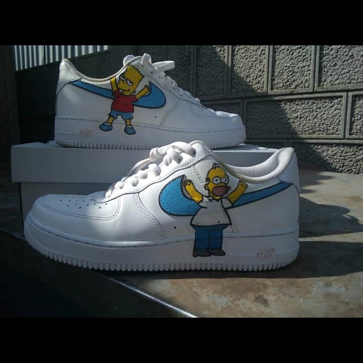 Doctor Sneaker tweet media