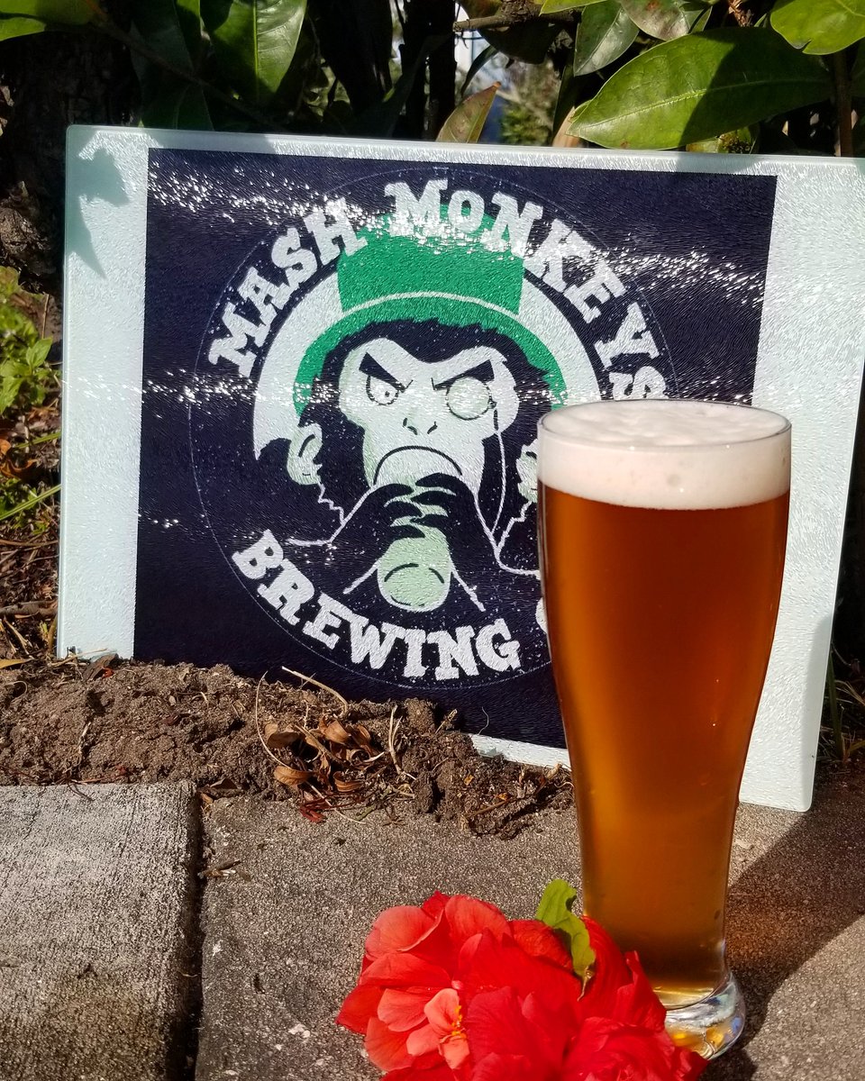 MashMonkeysCo's tweet photo. 🚨🍻 NEW BEER ALERT 🍻🚨

Petal Pusher! 🌺

A European Lager treated with Hisbiscus Flowers and hallertau Blanc hops. The perfect afternoon beer!

5.1%
18 IBUs
Crowlers available.

#mashmonkeysbrewingco
#mashmonkeys #sebastianfl
#craftbeersebastianfl
#flowersinbeer #eurolager https://t.co/0lWMUFw7rH