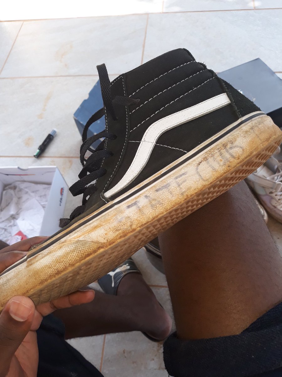 Doctor Sneaker tweet media