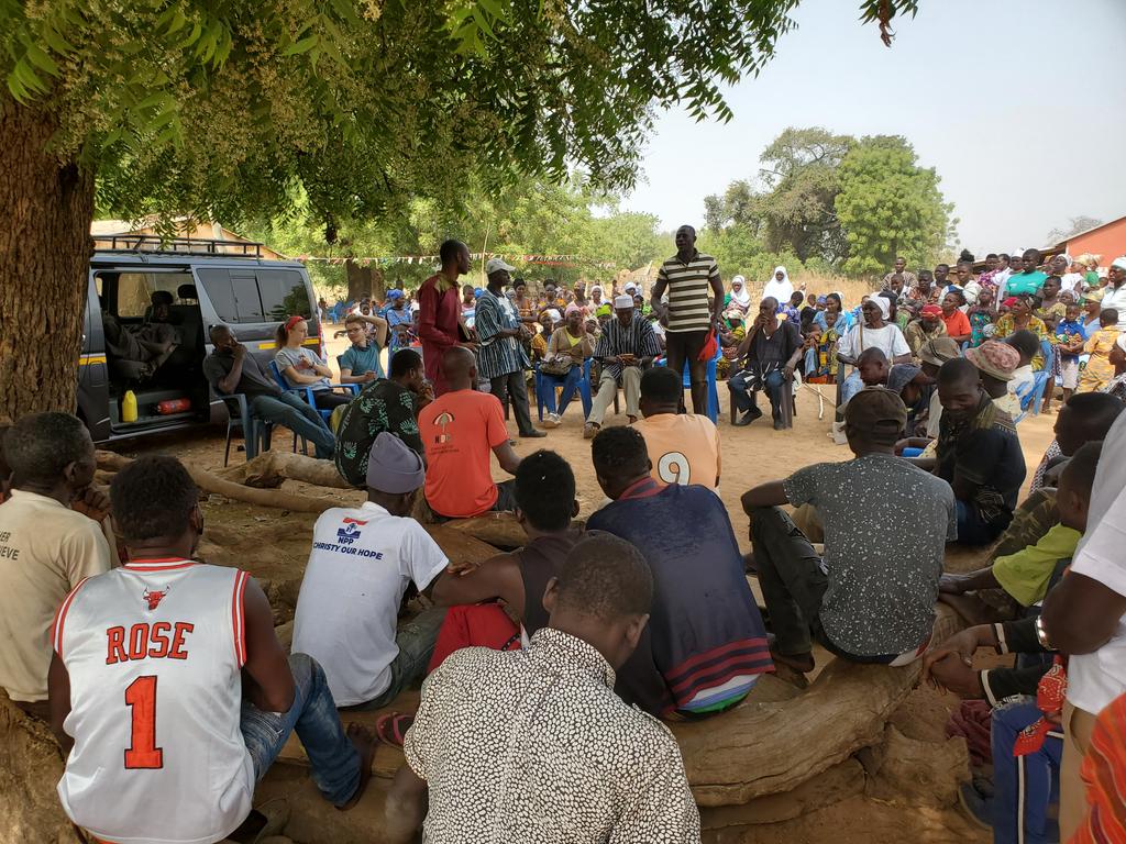 Community mtgs across the Ullo traditional area continued today w members of Ghana <a href="/SelfHelpIntl/">Self-Help International</a> team, Benjamin &amp; Victoria, identifying key needs &amp; challenges. Active participation &amp; open dialogue was most revealing and informative! Access to water, credit, markets top the list.