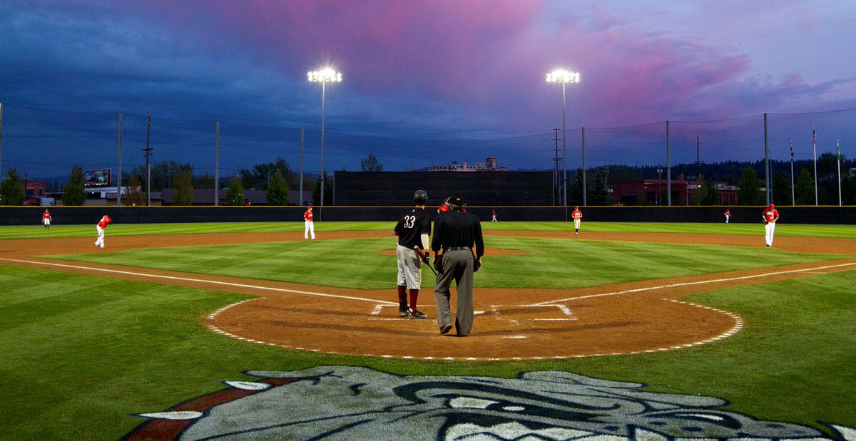 zschwartzberg5's tweet photo. Blessed and excited to announce that I will be continuing my athletic and academic career at Gonzaga University! Thank you to my friends, family, coaches and @GonzagaBaseball for believing in me. #gozags https://t.co/HFRqsahXR0