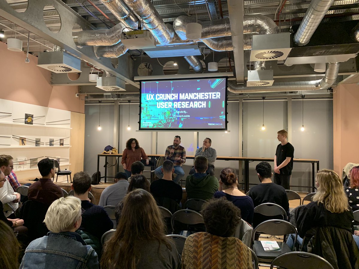 EleanorTrimble's tweet photo. Interesting conversations about user research at #theuxcrunch tonight @TechCircus_ https://t.co/ZmUgY7rYO2