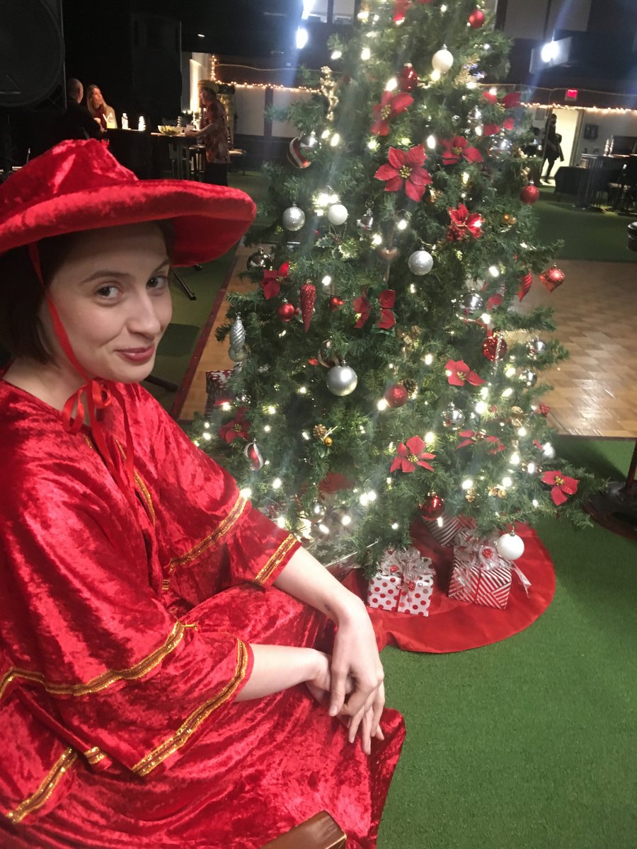 Act 1, Murder 2: Christmas Carol II- Nov 30, 2019
Toronto Troupe Blog! smokinggunentertainment.wordpress.com/2020/01/07/act…