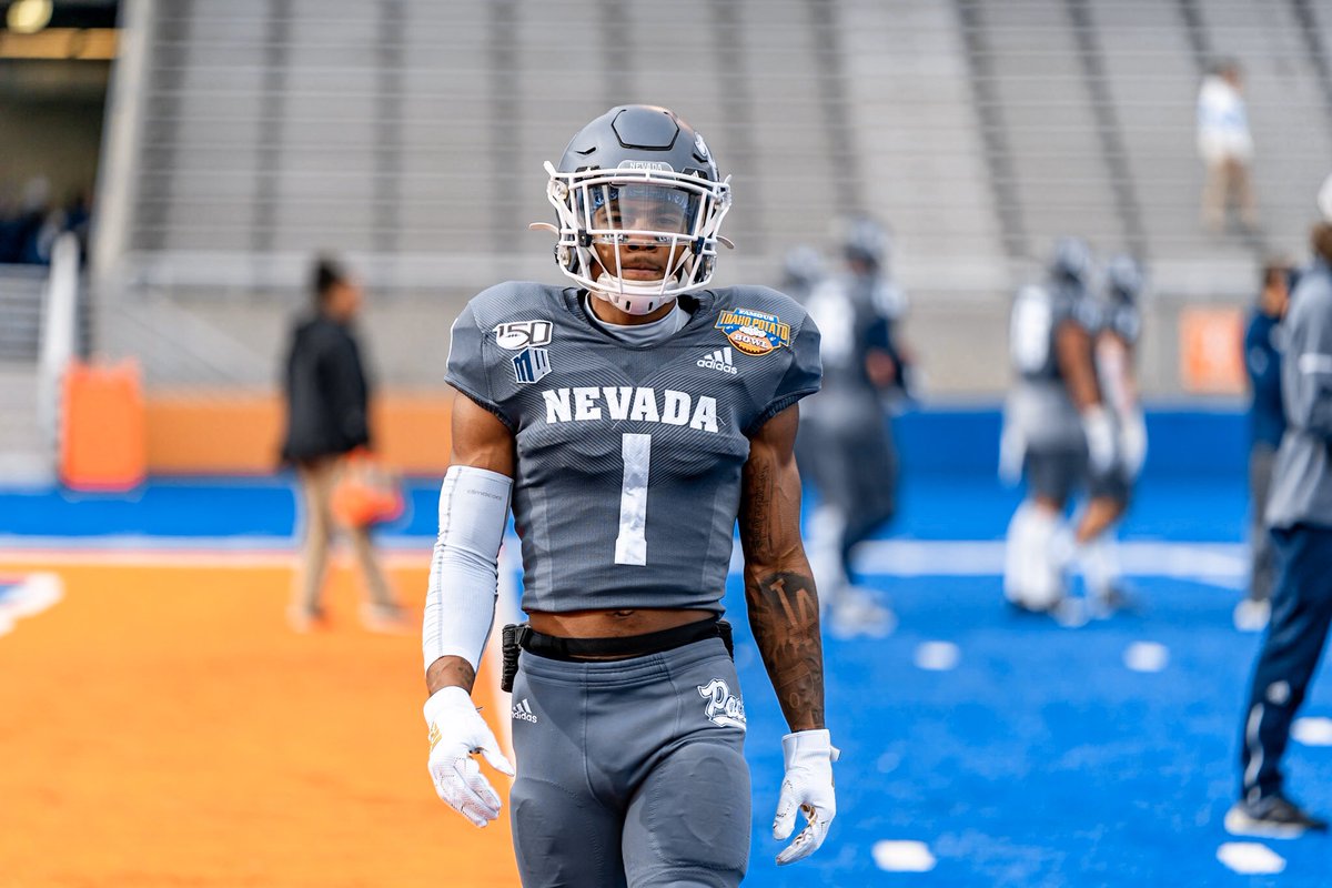 TAKEMONEYCLOENT's tweet photo. 2020...#WorkHarder
Couldn’t fit it all in one caption...LOVE.
#NevadaWolfpack 🏁🐺
#CallGod #LLMBs #TakeMoney https://t.co/iYn8mZ3roN