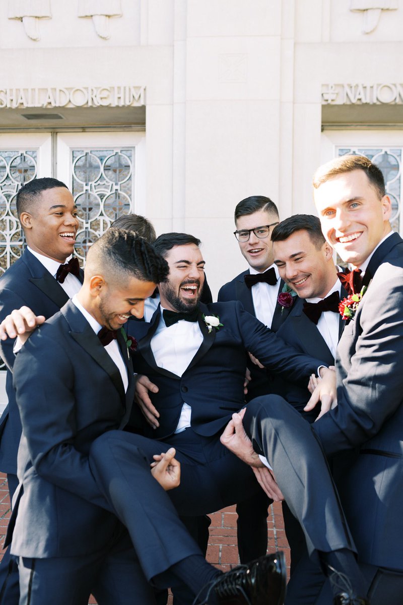 wayallday's tweet photo. 🤵🏾// #finaLEE https://t.co/6Y9hhuzn1T