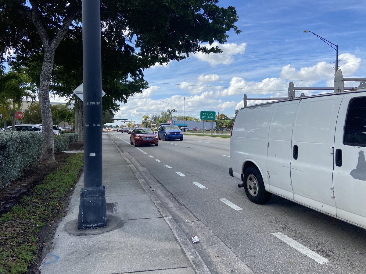 MyFDOT_SEFL's tweet photo. 🚸Improvements to the Sunrise/NW 5th Ave. intersection will help students at Sunrise High get to school safely. Visit our open house tomorrow night, 5 p.m. at ArtServe Ft. Lauderdale to learn more. @FTLCityNews @BrowardCounty https://t.co/GDSi8ytKer