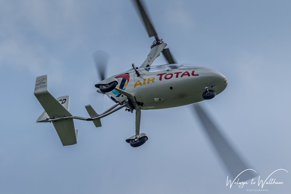 Auto Gyro fun at the East Kirkby Airshow 2019 <a href="/NX611JustJane/">Lincsaviation</a> <a href="/NX611_Pilot/">NX611 Pilot</a> <a href="/Autogyro007/">Gyro Air Displays</a> #AvGeek #autogyro #rotorsport #calidus