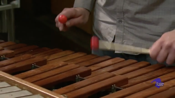 MakeMomentsMatt's tweet photo. I love finding new resources!  Here's a wonderful video that explains mallet percussion instruments in the orchestra.  It's just one in a series of explanation videos from the @FMSymphony and @prairiepublic!  

Check it out :https://t.co/ErnK8iqGmd https://t.co/MrJWrcGsqR