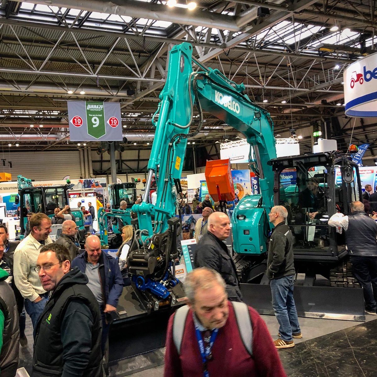 molsoncompact's tweet photo. A busy day on the Molson Compact Equipment stand at @lammashow
A massive thank you to all who visited the stand to see the great range of Kobelco, SMP, Ammann and Cormidi machines on display.
#lamma20 #kobelco #smp #tiltrotator #tilty #excavator #molsoncompact #molsongroup https://t.co/HSvfdEoEdm