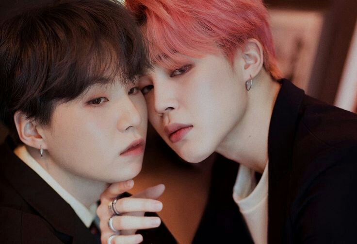 sugangst's tweet photo. KOOKMIN ! AU ─ D.O (Disgusting Obsession) [2da parte]

Jimin quiere abrir la pareja con JungKook por curiosidad, pero nunca pensó que se iba arrepentir por tomar dicha decisión.

#jikook #jikookau #kookmin #kookminau https://t.co/XsDrRHaObf