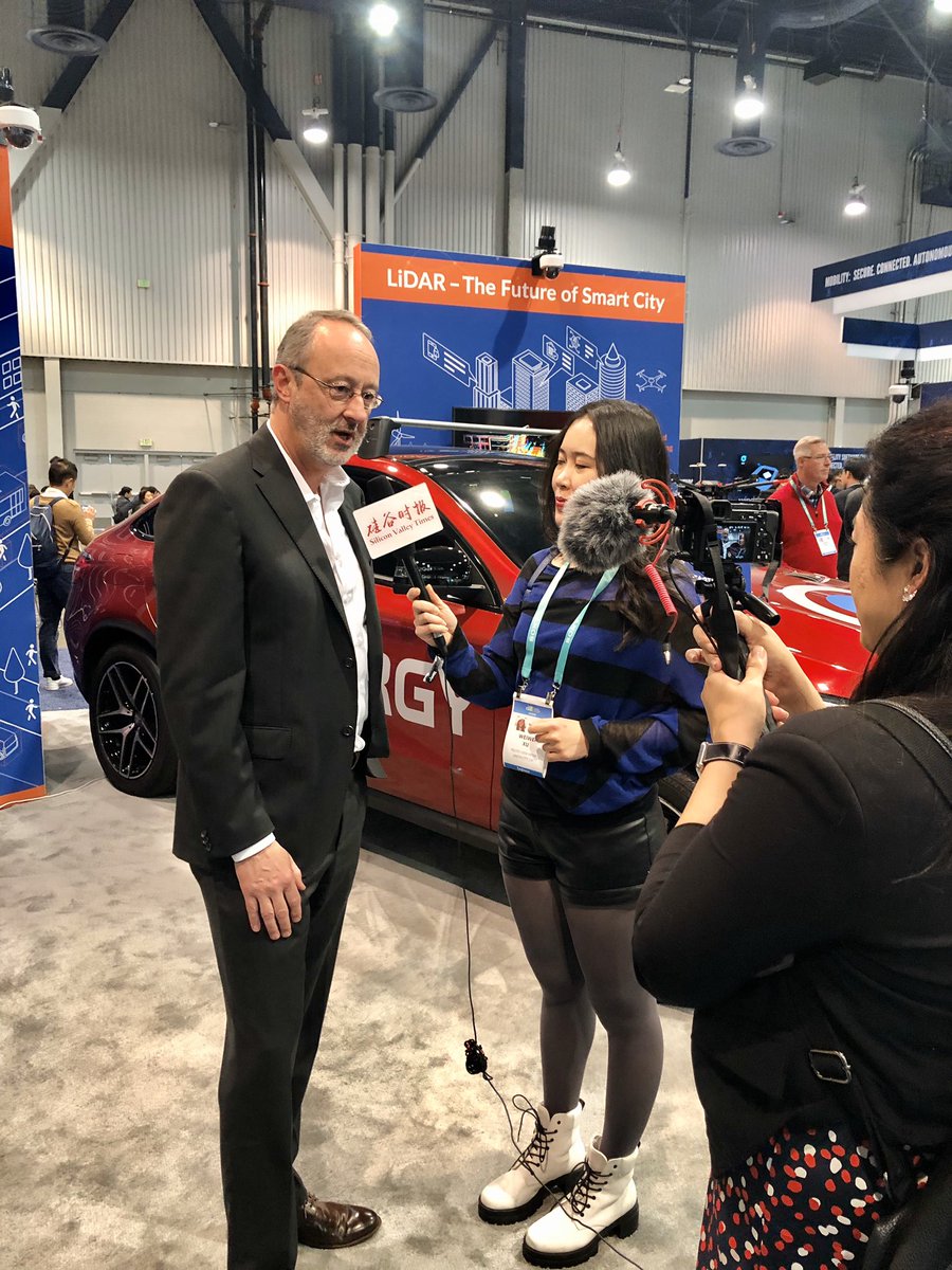 quanergy's tweet photo. CMO @SignoreEnzo gives an overview of our #LiDAR demos at #CES2020 https://t.co/ZbkADCS3Kn