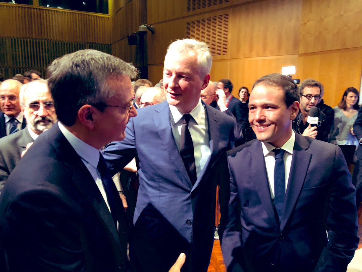 guillaumecairou's tweet photo. @brunolemaire L’économie française va mieux si l’on en juge par les chiffres de l’emploi (plus de 700.000 emplois nets créés depuis 2017), et j’adhère totalement à la vision d��un nouveau capitalisme au service de la transition écologique ⬇️⬇️⬇️
https://t.co/z7st0xGwXC https://t.co/ajV5nBhiVv