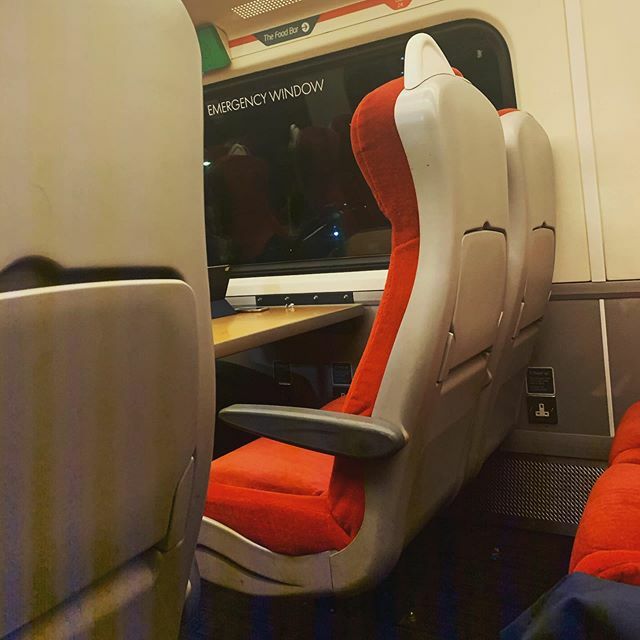 Late night train to Reading to share with a group of Church leaders in the morning alongside Andrew and Denise Waugh. X ift.tt/2ZY4H1O