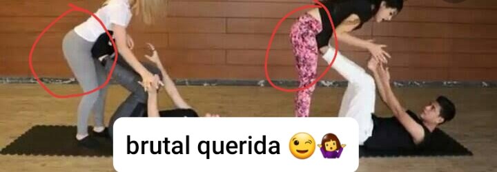 ArletProcopio's tweet photo. @BarbaraMv5 @Elizabe35237764 @ZYTJavier Bueno es q Kim no siquiera se a operado tanto como Kenia q pómulos q el culo q gusto q esto q el otro 

Por favor niña todos sabemos está más operada q nada 

Q raro no cres q así nomás de la nada tenga culo 
Casualidad no lo creo https://t.co/GaXzs8K7Pg